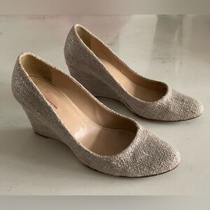 J. Crew Textured Cream/Silver Woven Fabric Wedges, Size 6